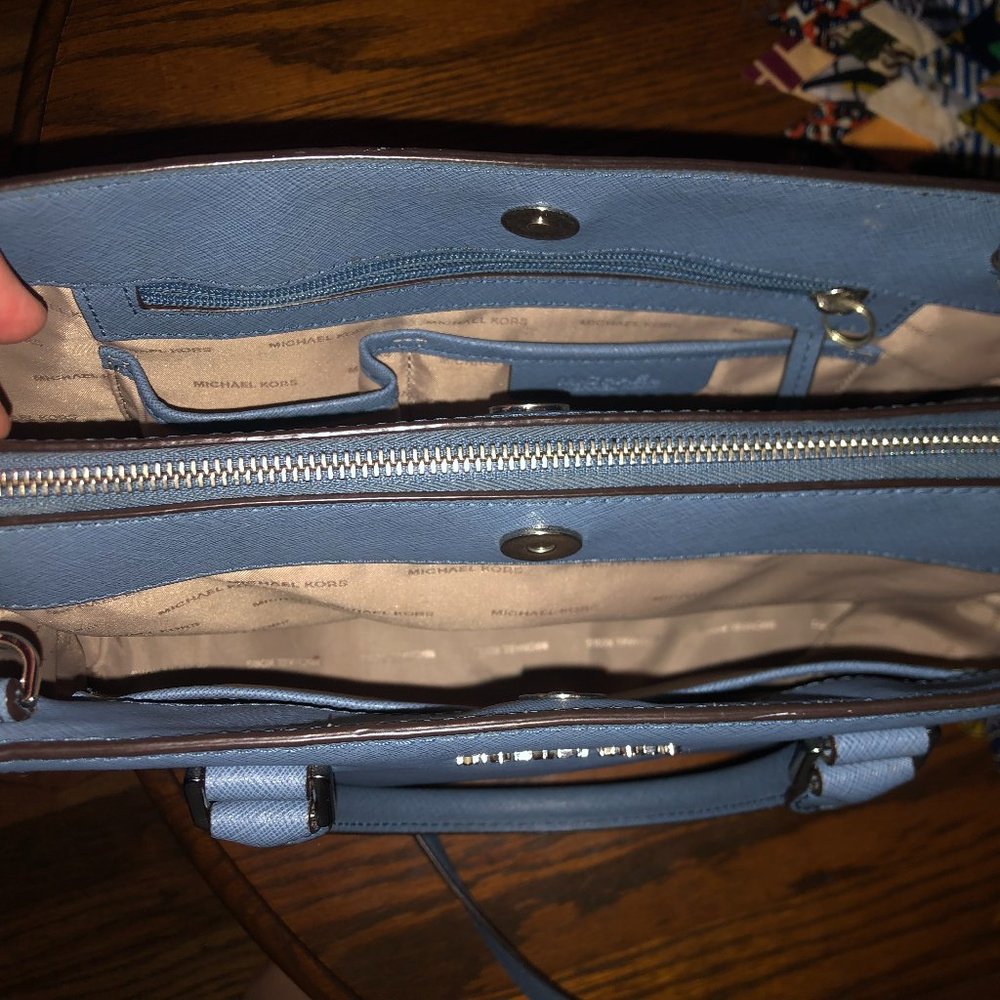 Michael Kors purse